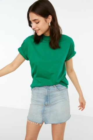 Trendyol Standaard mouw Basis T-shirt voor €11,99 bij Bol.com