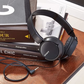 Sony MDR-ZX110 - On-ear koptelefoon voor €10,36 bij Amazon