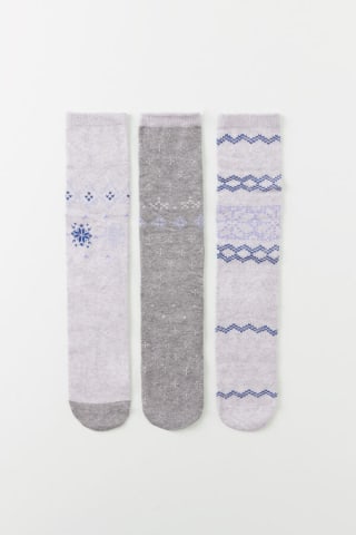 Pack 6 calcetines altos grises por 6,99€