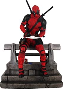 Marvel Premier Collection: Deadpool figura 25cm por 100€