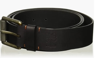 Cinturo de piel Timberland por $542.52 en Amazon