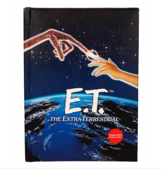 Cuaderno con Luz de E.T por 6,95€.