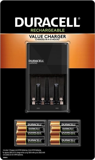 Duracell Cargador de Batería Ion Speed 1000 para AA y AAA por $476.36 en Amazon