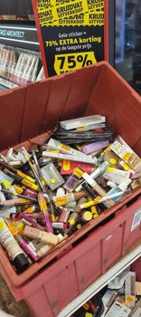 75% korting op diverse make-up bij Kruidvat