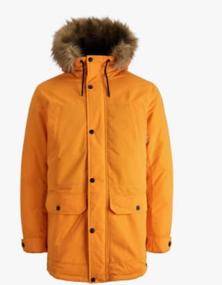 Anorak de hombre marca Jack and Jones por 26,59€