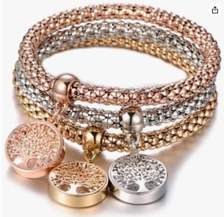 3 Pulseras por $215.59 en Amazon