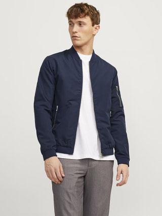 Jack & Jones Plus Size Bomber jacket voor €24,75 bij Amazon