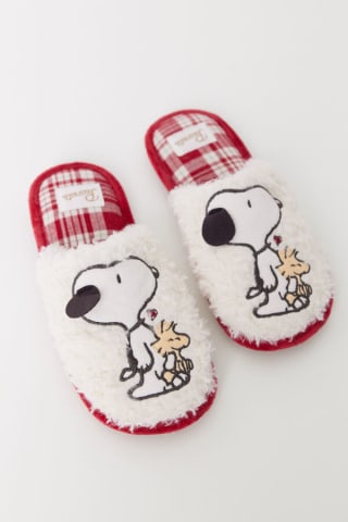 Zapatillas casa Snoopy 3D por 7,99€