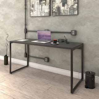 Escrivaninha da Trevalla Kuadra na cor preto onix - R$ 273,74