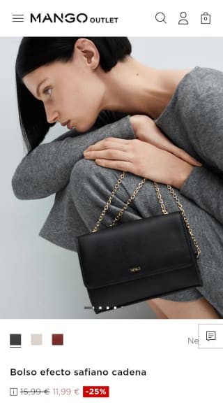 Bolso efecto safiano cadena por 11,99€.