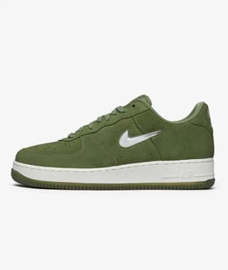 Air Force 1 Low Retro "Oil Green" por 81€