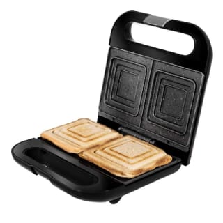 Cecotec Sandwichera Rock´nToast por 11,72€.