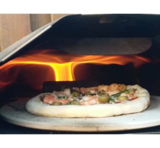 Qubestove 2 in 1 pizza oven en wokbrander voor €149,99 bij Vuurenrook