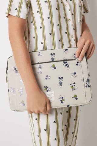 Women'secret Funda ordenador Mickey por 13,99€