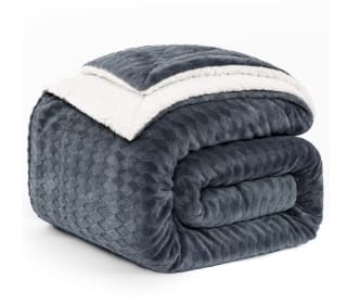 Manta Sherpa 200x230cm Terciopelo de leche con Jacquard en Forma de Rómbico 470GSM por 16,99€