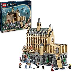 LEGO Harry Potter Kasteel Zweinstein: de Grote Zaal voor €129,95 bij Amazon