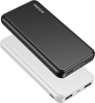 Pack de 2 Bancos de Energía Portátiles de 10000mAh con 3 puertos de carga por 11,96€