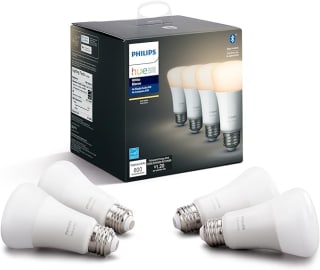 Pack de 4 Philips Hue Focos Smart por $909 en Amazon