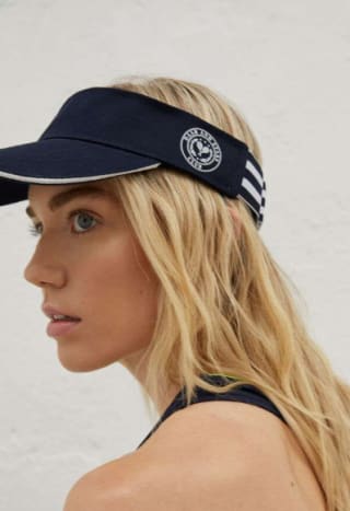 Visera azul con elastico por solo 5.99€