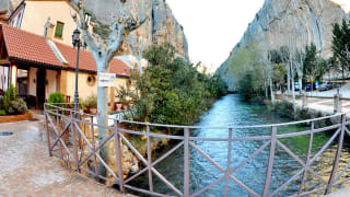 Hotel Balneario con desayuno + circuito termal y acceso libre al lago termal 99€ para 2 personas