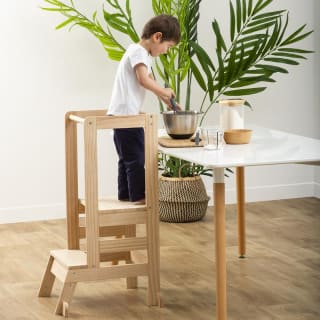 Houten leertoren Lea voor €29,95 in de Action webshop