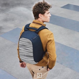 XD Design Bobby Compact - Anti-Diefstal Rugzak 11 liter voor €33 bij Bol.com