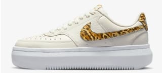 Nike Court Vision Alta Damesschoenen voor €50,97 bij Nike