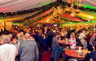 Winterland Hasselt: schaatsen, 2 drankjes, grand carrousel voor €11