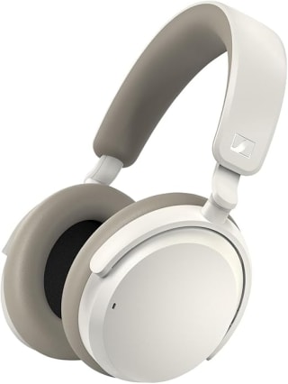 Audífonos Sennheiser Accentum Wireless por $2,559 en Amazon