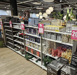 Faillisementsverkoop Blokker gestart (zie foto's)