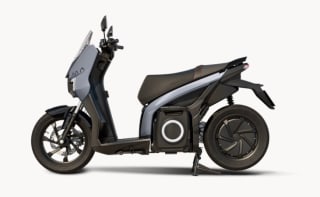 Scooter électrique Seat Mo 50 à 2.154€
