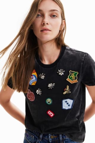 50% korting op dameskleding en accessoires tijdens de sale bij Desigual