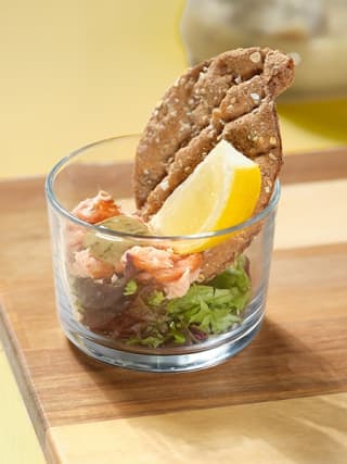 Zweedse gehaktballetjes 8 stuks, gravad lax en een amandeltaartje voor €9,99 met IKEA Family pas