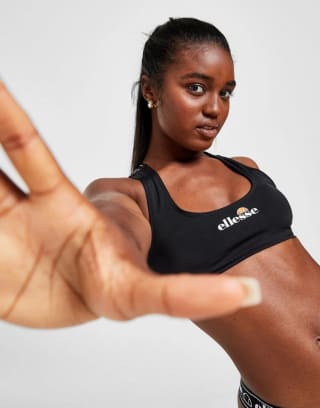 Sujetador de bikini Top Ellesse por 10€ en JDsports