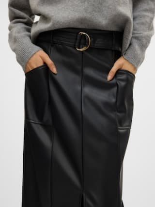 VERO MODA zwarte rok voor €11,90 bij AboutYou