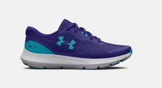 Zapatillas para niños Grade School UA Surge 3 por 19.18€