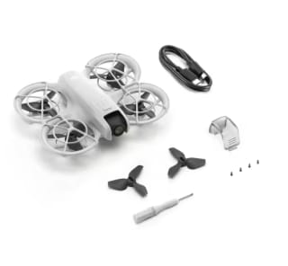 Dron DJI Neo Fly Camera 4K vídeo estabilizado 135g por solo 163,42€