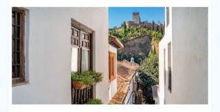 Noche en Granada desde 65€ para dos personas.
