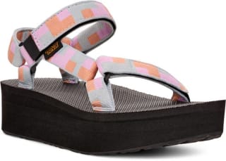 Teva Flatform Universal Zwart/Roze/Oranje sandalen voor €22,50 bij Bol