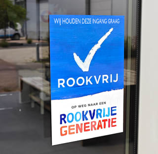 Vraag 2 Gratis rookvrij stickers aan via Rookvrijterrein