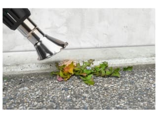 PARKSIDE 2-in-1 heteluchtblazer / onkruidverdelger 2.000 W voor €12,99 in de Lidl webshop