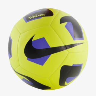 Nike Park Team voetbal voor €5 bij Scapino