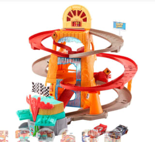 Cars Radiador Springs Pista de Carreras por 19.99€