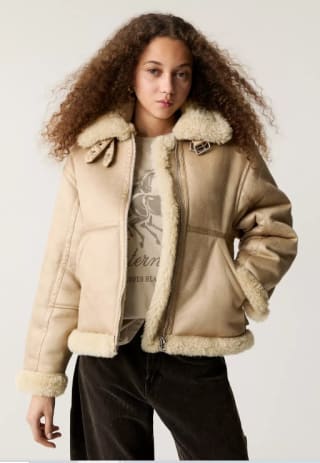 Cazadora doble faz oversize por 29,99€