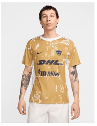 Playera Deportiva Nike Pumas UNAM por $664 en Liverpool