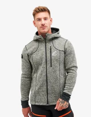 Revolutionrace sale tot 31% korting op geselecteerde kleding