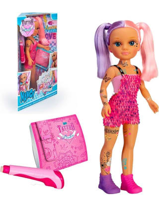 Nancy Cada día un Tattoo, muñeca con tatuajes por 19,39€.