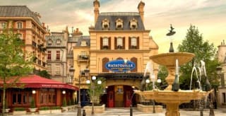 Disneyland París 2 noches en Hotel Disney + 3 días entrada nocturna desde