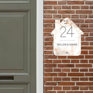 Personaliseerbaar huisnummerbord vanaf 13x15cm (Huisjesvorm in verschillende stylen) vanaf slechts €14,38 incl. verzendkosten!