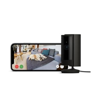 Ring Cámara interior (Indoor Camera 2.ª gen.) | Cámara de vigilancia wifi con enchufe para mascotas | Vídeo 1080p HD, comunicación bidireccional, cubierta de privacidad | 30 días gratis de Ring Home por 29.99€